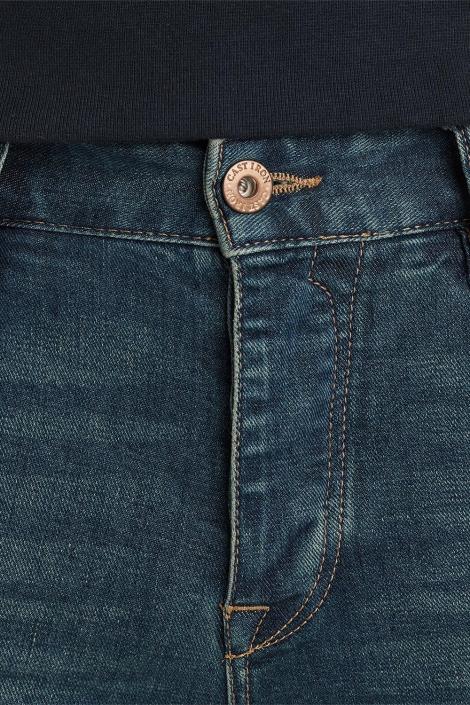 Cast Iron riser slim worn-in blue denim